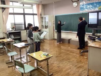 05