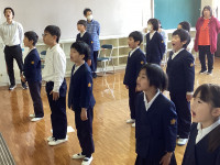 04