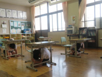 09