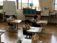 04